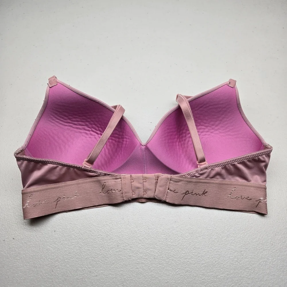 PINK Victoria's Secret Women Bra 34C Pink Wear Everywhere Wireless Lightly‎